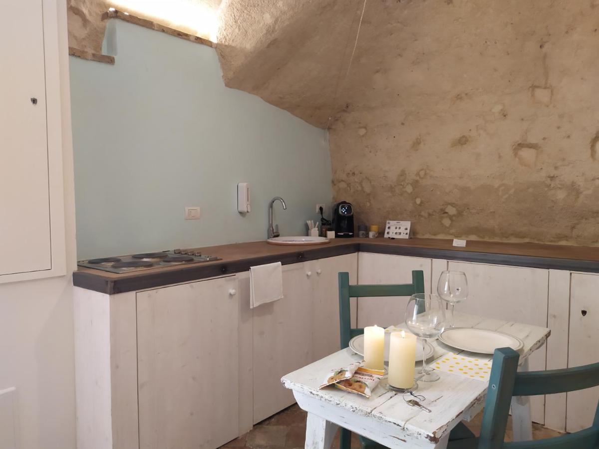 Fornaci 46 Sassi Con Idromassaggio Matera Exterior photo