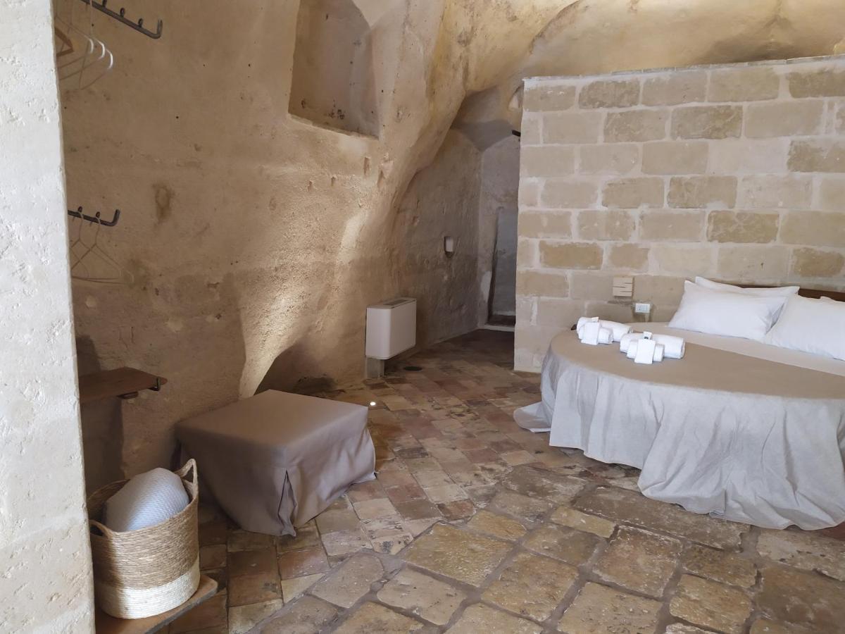 Fornaci 46 Sassi Con Idromassaggio Matera Exterior photo