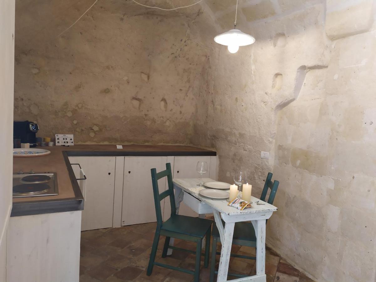 Fornaci 46 Sassi Con Idromassaggio Matera Exterior photo