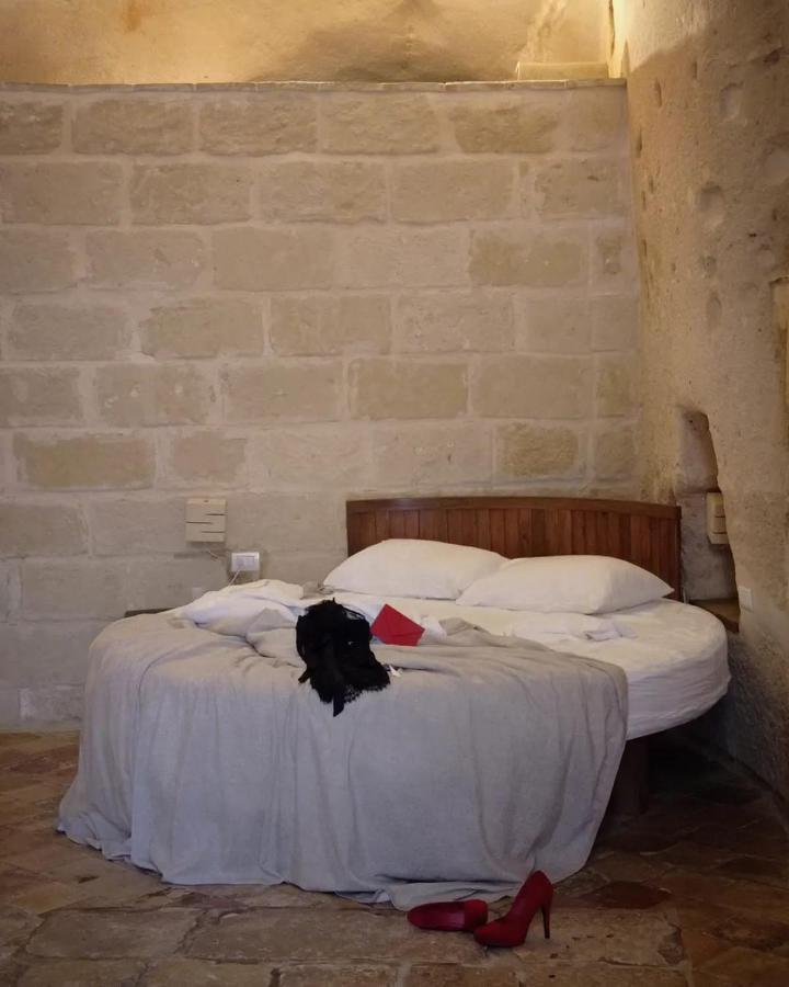 Fornaci 46 Sassi Con Idromassaggio Matera Exterior photo